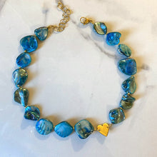 Load image into Gallery viewer, Floating Pearl Lariat Necklace