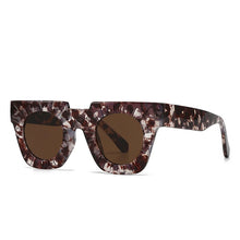 Load image into Gallery viewer, Popular Sunglasses fashion trendy