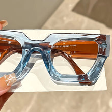 Load image into Gallery viewer, Y2K Oversized Clear Lens Glasses with Leopard Print Frame, Blue Light Blocking, Fashionable Accessory for Casual Attire