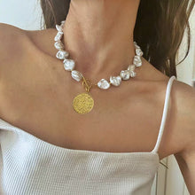 Load image into Gallery viewer, Floating Pearl Lariat Necklace