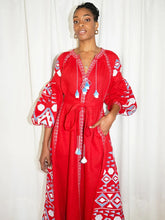 Load image into Gallery viewer, red Maxi anthropo retro Heavy embroidery whit tassel l