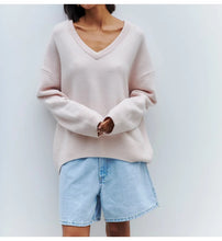 Load image into Gallery viewer, V Neck Oversized Sweaters