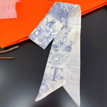 Load image into Gallery viewer, Fashion Women Silk Letter Design Scarf