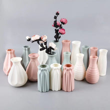 Load image into Gallery viewer, Modern Flower Vase