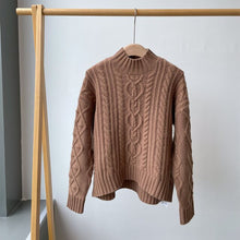 Load image into Gallery viewer, Fashion Sweater Turtleneck 100%