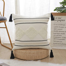 Load image into Gallery viewer, Tufted Cushion Cover 45x45/30x50cm/50x50cm White Black Pillow cover