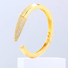 Load image into Gallery viewer, Pen Bracelet Fashion
