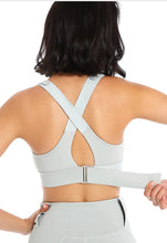 Load image into Gallery viewer, Women Sport Bra Tights Crop Top Yoga Vest Front Zipper Plus Size Adjustable Strap Shockproof Sportswear Gym Fitness Athletic Bra
