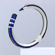Load image into Gallery viewer, Pen Bracelet Fashion
