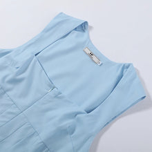 Load image into Gallery viewer, Vestido de mujer liso sin mangas con cuello cuadrado, cremallera, cintura ajustada y abertura, ideal para fiestas de verano y vacaciones.
