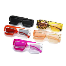 Load image into Gallery viewer, Fashion Retro  Sunglasses
