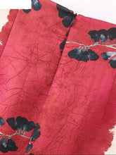 Load image into Gallery viewer, Vintage Flower Print Midi Skirt
