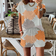 Load image into Gallery viewer, Two Pieces Tracksuit
