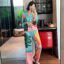Load image into Gallery viewer, Anthropol New Plants  Satin Pijamas Set
