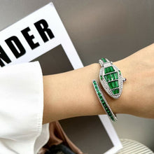 Load image into Gallery viewer, Fashion  Snake Head Bracelet
