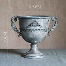 Load image into Gallery viewer, Classical  Flower Vase
