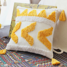 Load image into Gallery viewer, Moroccan Style Cushion Cover45x45cm/30x50cm Yellow Arrow Tuft Tassels Handmade Decoration Pillow Cover Sofa Bed
