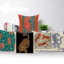 Load image into Gallery viewer, Tiger fashion  Cushion
