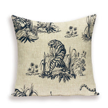 Load image into Gallery viewer, Tiger fashion  Cushion
