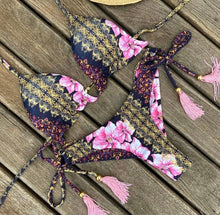 Load image into Gallery viewer, Clementine Bikini
