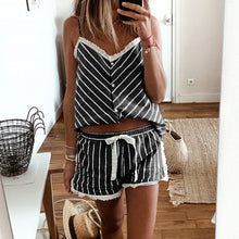 Load image into Gallery viewer, Paola Stripe Short Pijama

