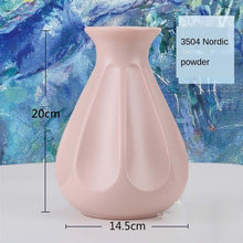 Load image into Gallery viewer, Modern Flower Vase
