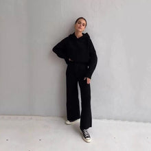 Load image into Gallery viewer, Cristina  Knitting Set bohemian relax
