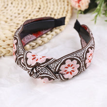 Load image into Gallery viewer, Colors  Embroidery  Hairbands
