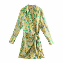 Load image into Gallery viewer, Vintage Chic Floral Print Casual Dress
