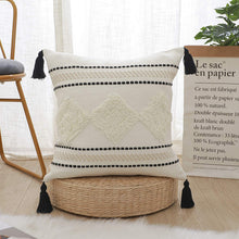 Load image into Gallery viewer, Tufted Cushion Cover 45x45/30x50cm/50x50cm White Black Pillow cover
