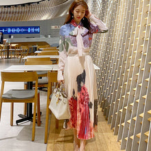 Load image into Gallery viewer, Set Runway  Vintage Print anthropo
